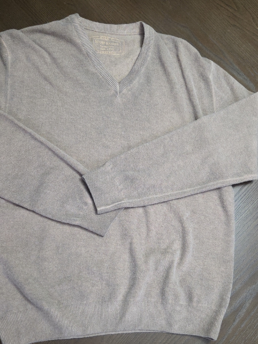 Scott Barber Men's V-Neck Sweater in Heather Light Brown Size Large Lambs wool